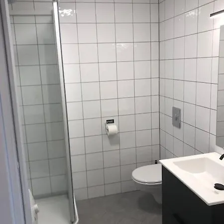 I - 4 Soverom, 2 Stuer Og 2 Bad Leilighet