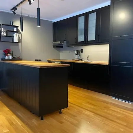 I - 4 Soverom, 2 Stuer Og 2 Bad Oppdal