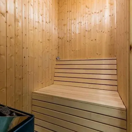 I - 4 Soverom, 2 Stuer Og 2 Bad Oppdal