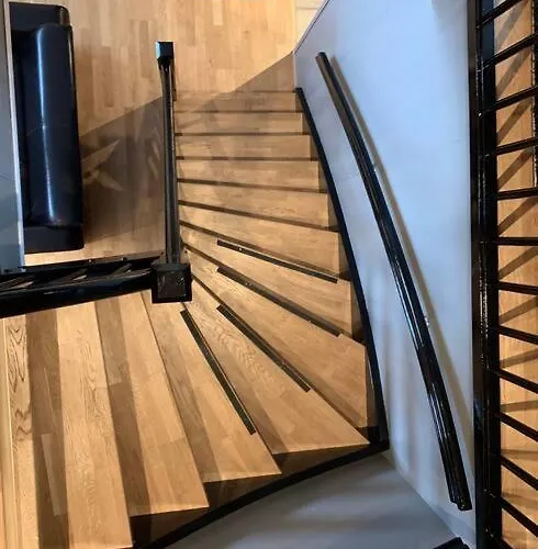 Lägenhet I - 4 Soverom, 2 Stuer Og 2 Bad